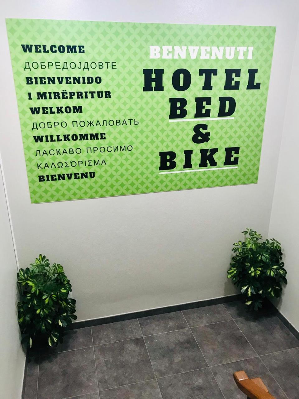 Hotel Bed&Bike Cesena Exterior foto